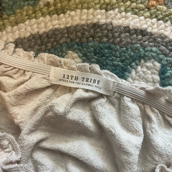 12th tribe Linen Tie Top - Picture 7 of 9